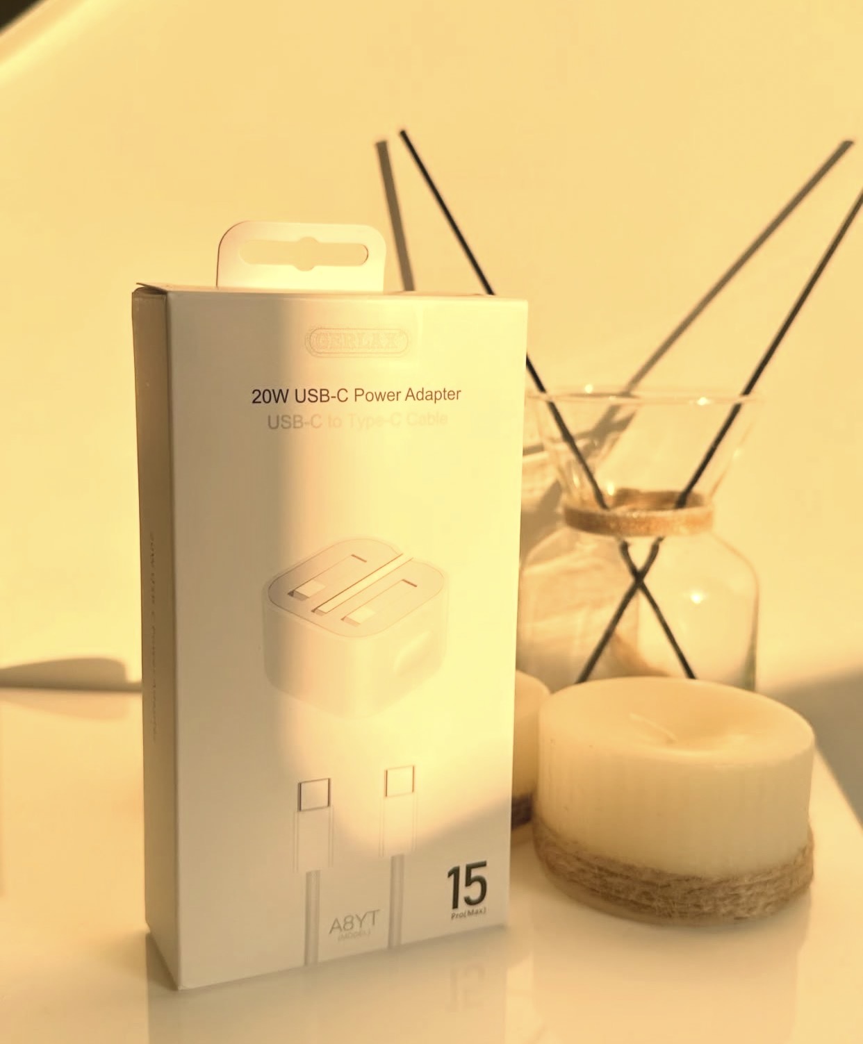 شارژر دیواری اورجینال ۲۰ وات آیفون به همراه کابل شارژ سریع  ۳۰ وات یک متری (Usb C_ Type C )